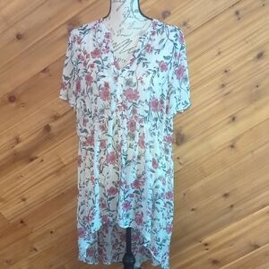 Torrid Floral Blouse - White and Pink